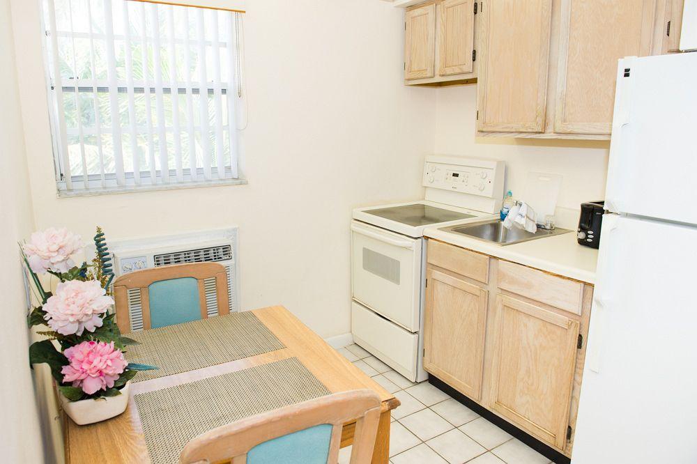Shore Haven Resort Inn Lauderdale-by-the-Sea Extérieur photo