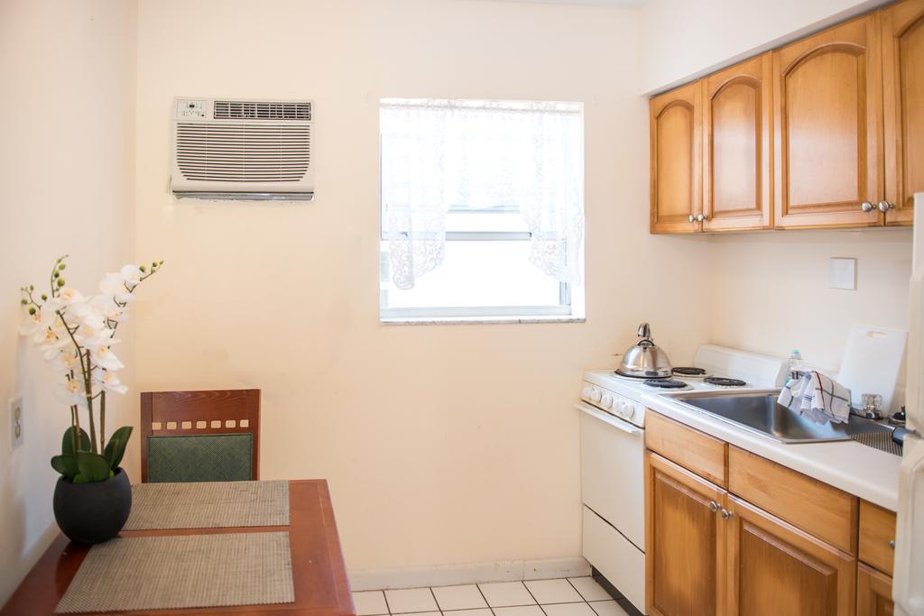 Shore Haven Resort Inn Lauderdale-by-the-Sea Extérieur photo