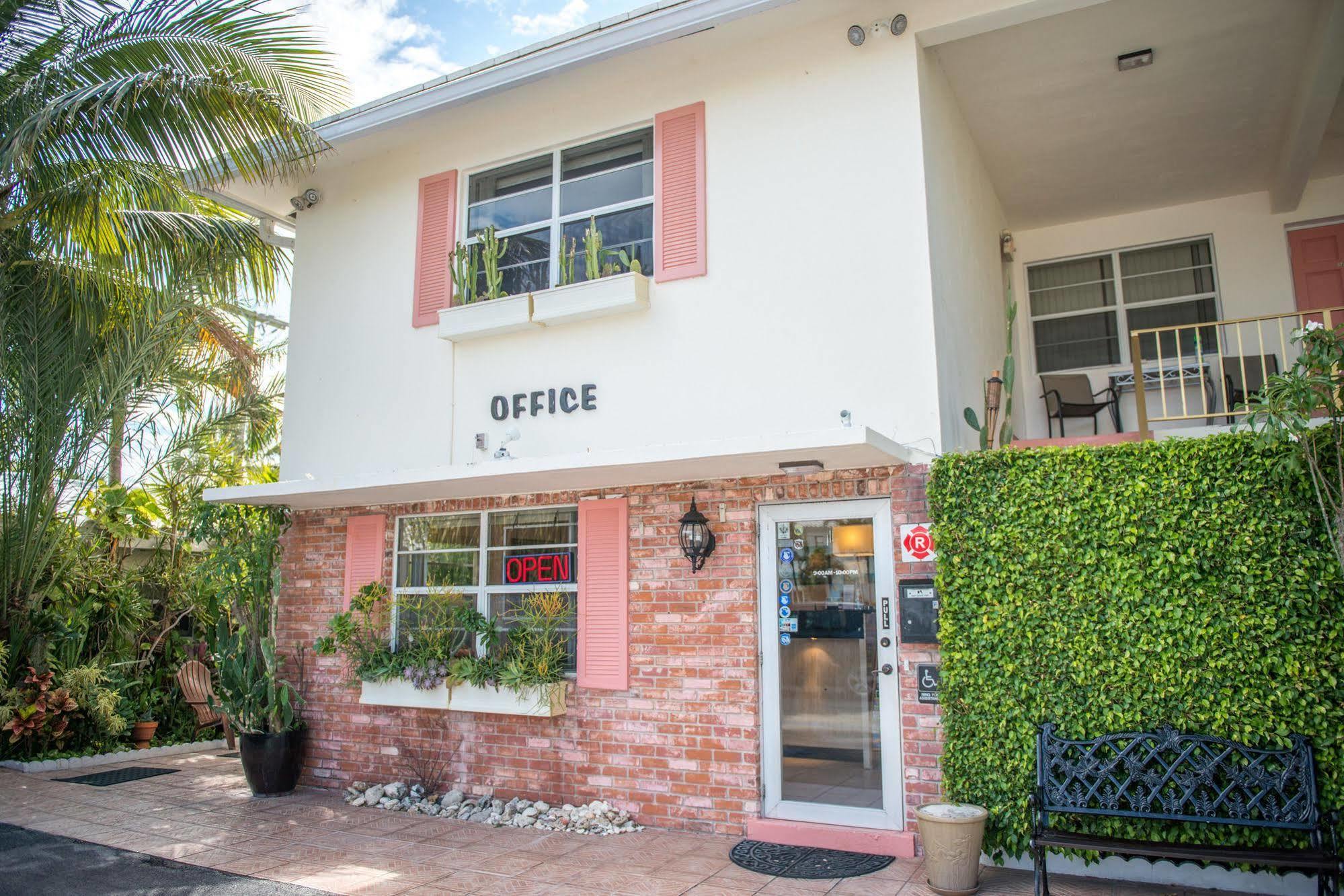 Shore Haven Resort Inn Lauderdale-by-the-Sea Extérieur photo