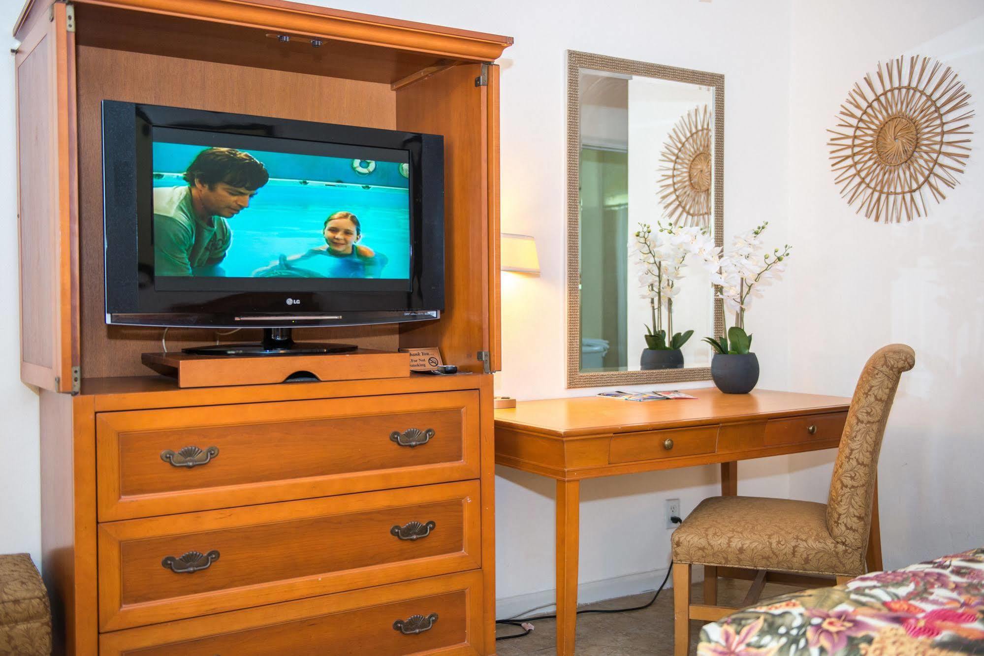 Shore Haven Resort Inn Lauderdale-by-the-Sea Extérieur photo