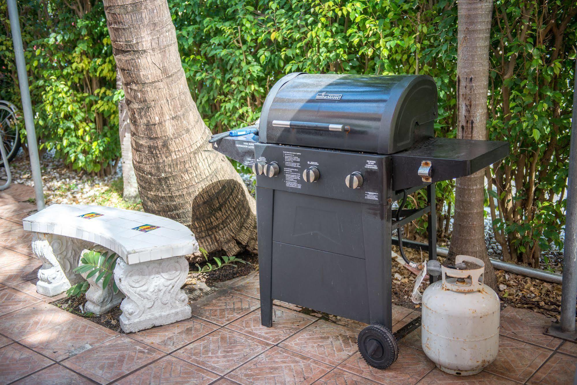 Shore Haven Resort Inn Lauderdale-by-the-Sea Extérieur photo