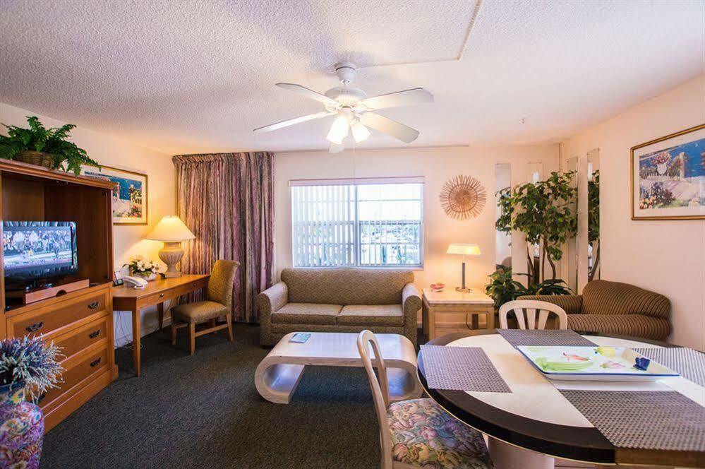 Shore Haven Resort Inn Lauderdale-by-the-Sea Extérieur photo